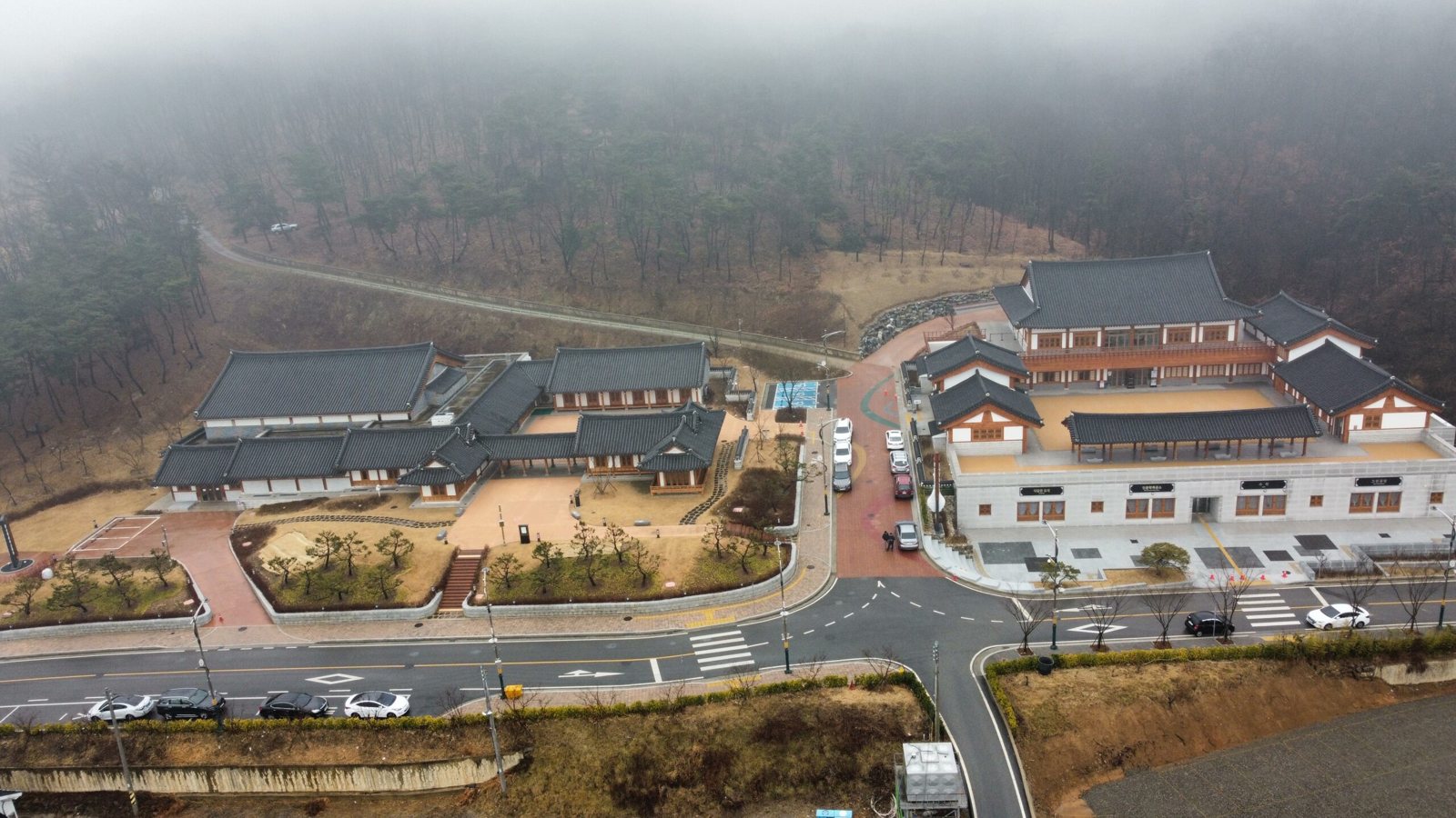 칠곡 향사 아트센터 건립 공사